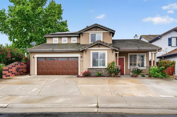 8252 Crichton WAY, Elk Grove, CA 95758