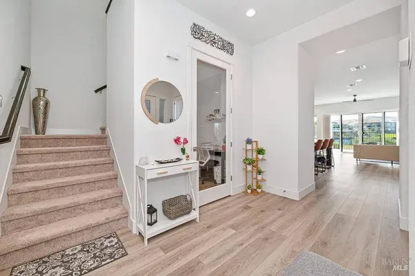 2325 Waterside DR, Fairfield, CA 94533