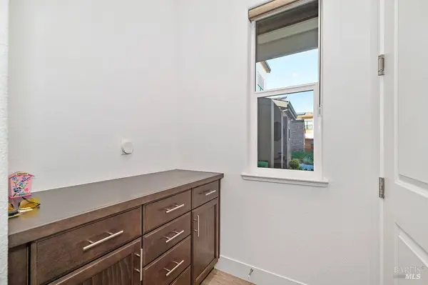 2325 Waterside DR, Fairfield, CA 94533