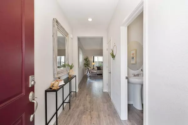 4033 Trailblazer LOOP, Roseville, CA 95747