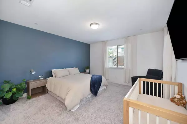 7808 Nutmeg LN, Antelope, CA 95843