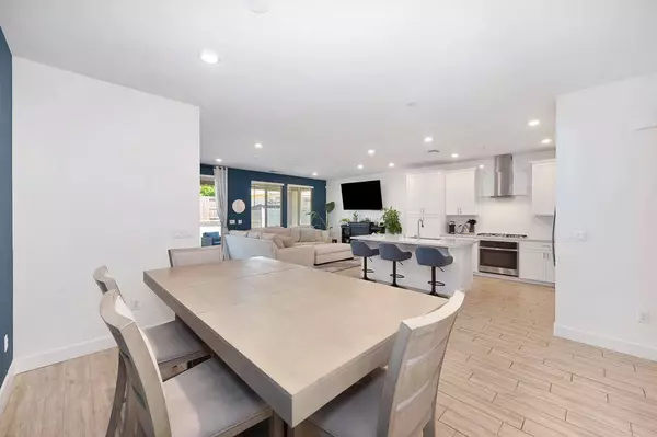 7808 Nutmeg LN, Antelope, CA 95843