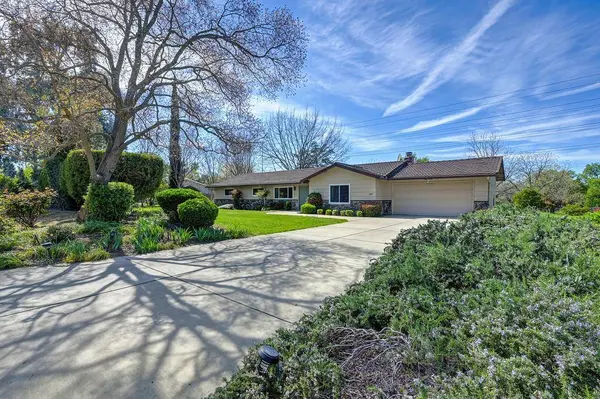 8209 Olivine AVE, Citrus Heights, CA 95610