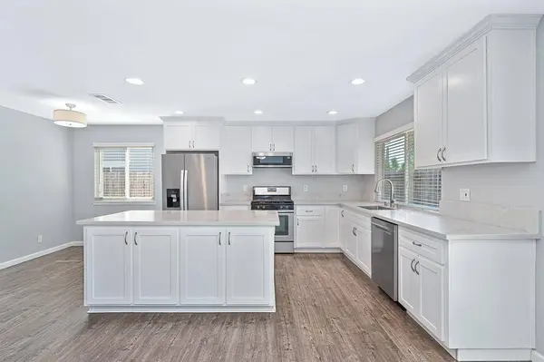 8037 Ruthwood WAY, Orangevale, CA 95662