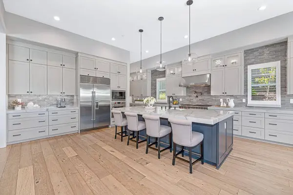 806 Fallen Log CT, Rocklin, CA 95765