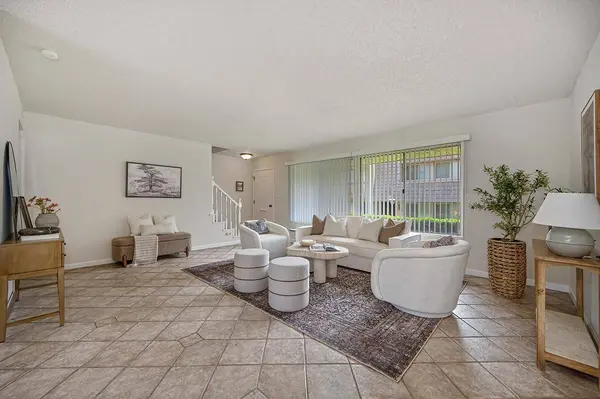 6139 Via Casitas, Carmichael, CA 95608