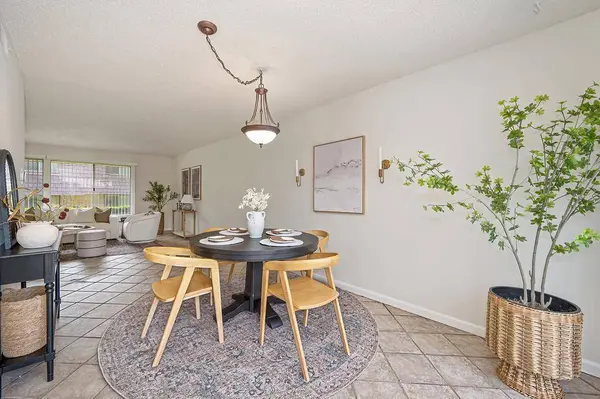 6139 Via Casitas, Carmichael, CA 95608
