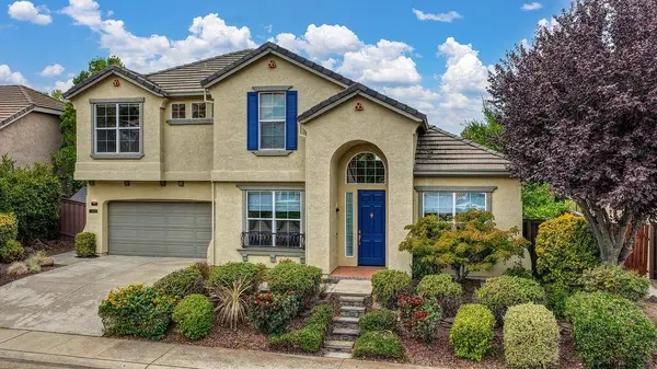 1123 Burwick LN, Folsom, CA 95630