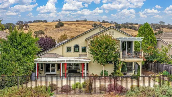 1123 Burwick LN, Folsom, CA 95630