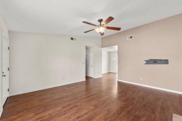 7712 Golden West WAY, Sacramento, CA 95824