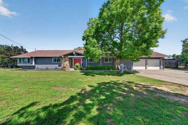 12301 E Jahant RD, Acampo, CA 95220