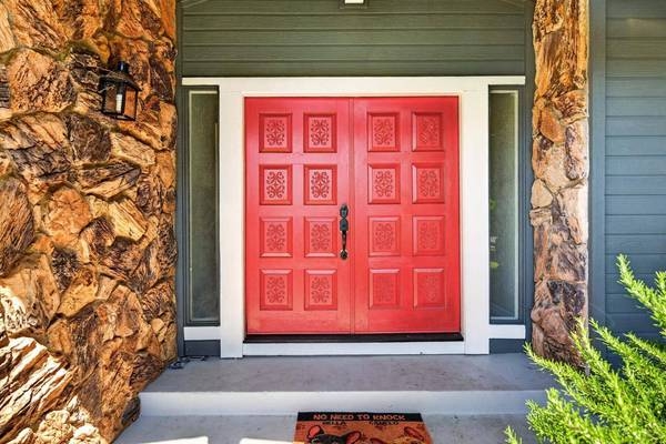 12301 E Jahant RD, Acampo, CA 95220