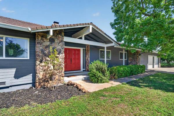 12301 E Jahant RD, Acampo, CA 95220