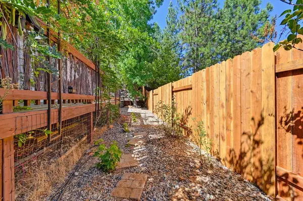 159 Treasurton ST, Colfax, CA 95713