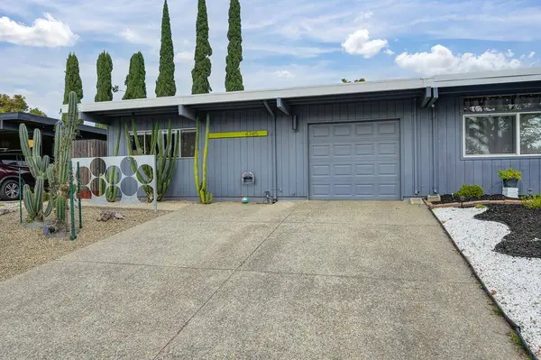 4745 River College DR, Sacramento, CA 95841