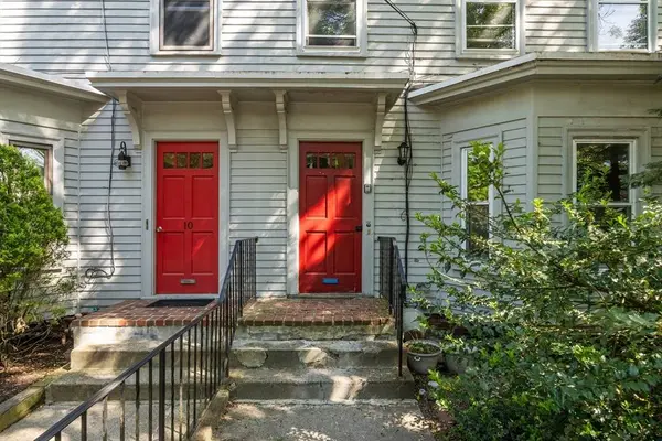 12 Cogswell Ave, Cambridge, MA 02140