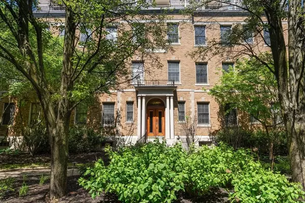 854 Massachusetts Avenue #11, Cambridge, MA 02139