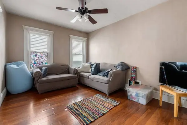 14 Forest Ave, Salem, MA 01970