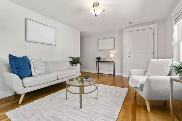 188 Gladstone St #1, Boston, MA 02128