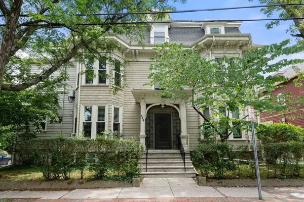 308 Brookline Street #3B, Cambridge, MA 02139