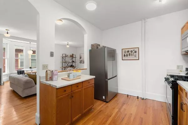 308 Brookline Street #3B, Cambridge, MA 02139