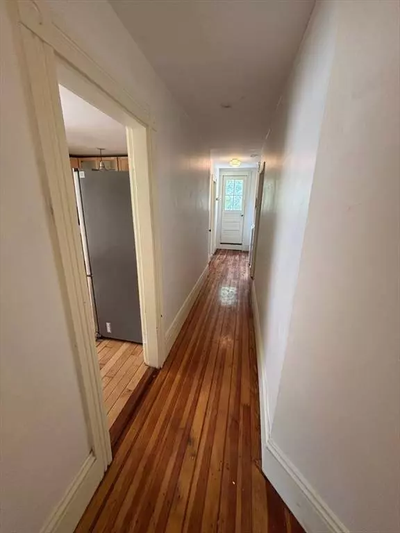 27 Blake St #2, Cambridge, MA 02140