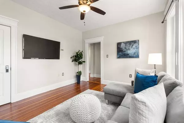 221 Shurtleff St #2, Chelsea, MA 02150