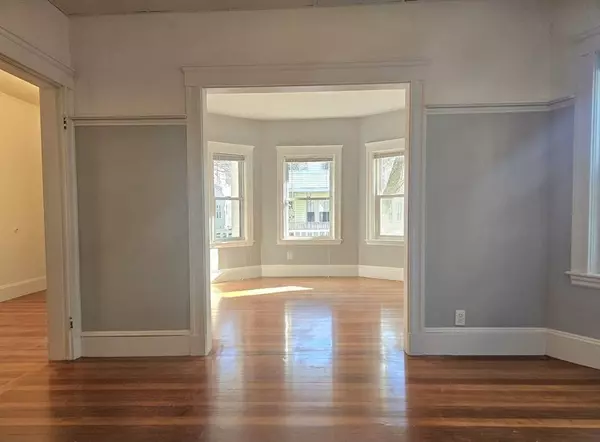 64 Prichard Avenue #1, Somerville, MA 02144
