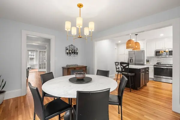 2 Lakewood Rd, Weymouth, MA 02190