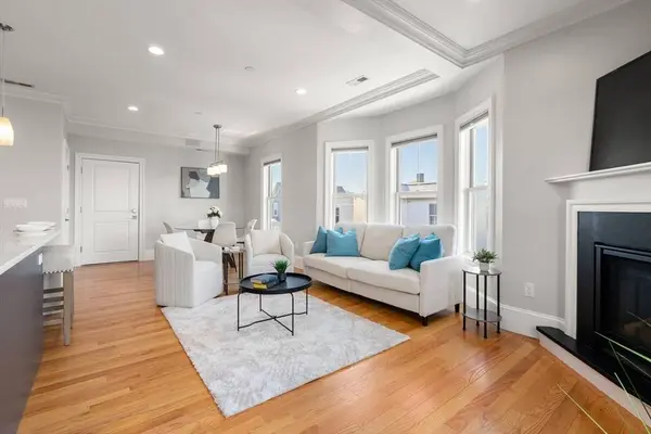 27 Washburn St #5, Boston, MA 02125