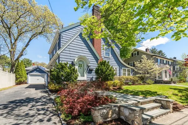 33 Longfellow Road, Melrose, MA 02176