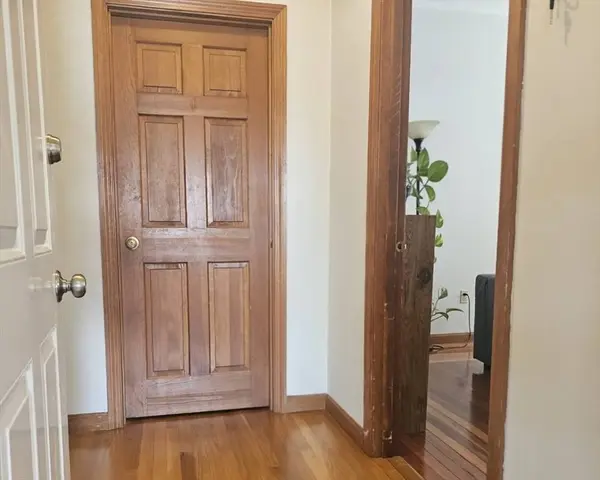 51 Elm Street #2, Somerville, MA 02143