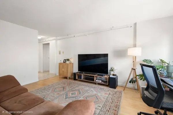 872 Massachusetts Avenue #303, Cambridge, MA 02139