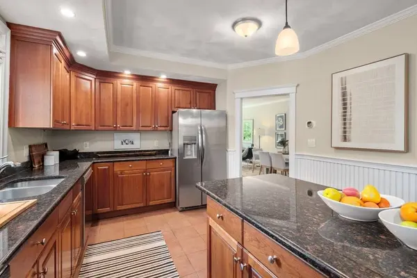 509 Franklin Street #1, Cambridge, MA 02139