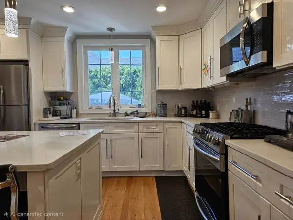 11 Arnold St #11, Arlington, MA 02476