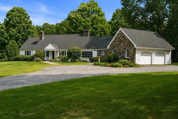 110 Northfield Rd, Lunenburg, MA 01462