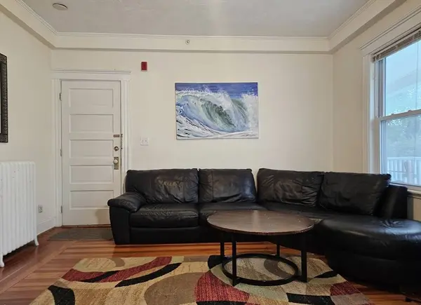 183 Rindge St #2, Cambridge, MA 02140
