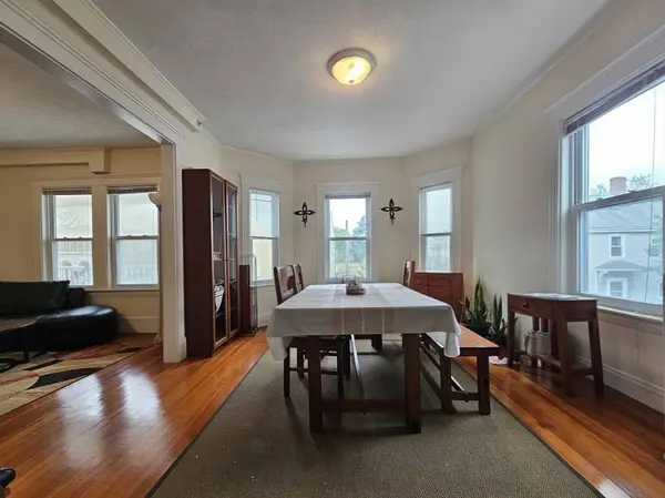 183 Rindge St #2, Cambridge, MA 02140