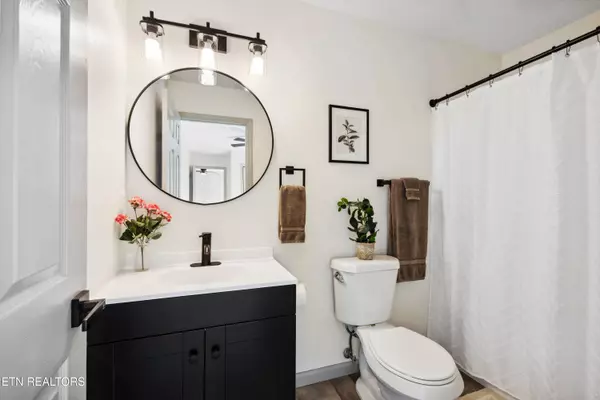 3119 Harrington CT, Maryville, TN 37803