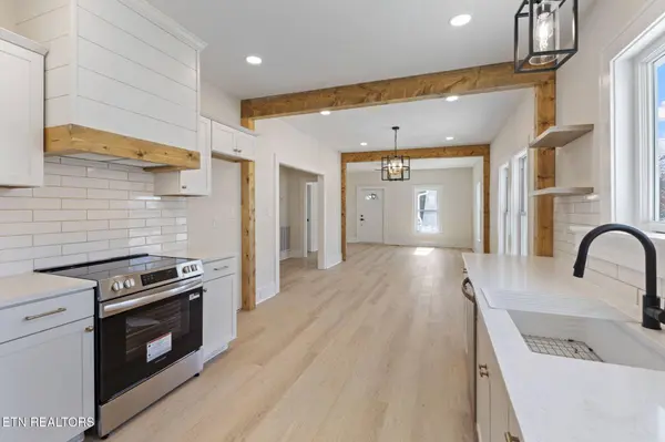 2535 Belmont Heights Ave, Knoxville, TN 37921