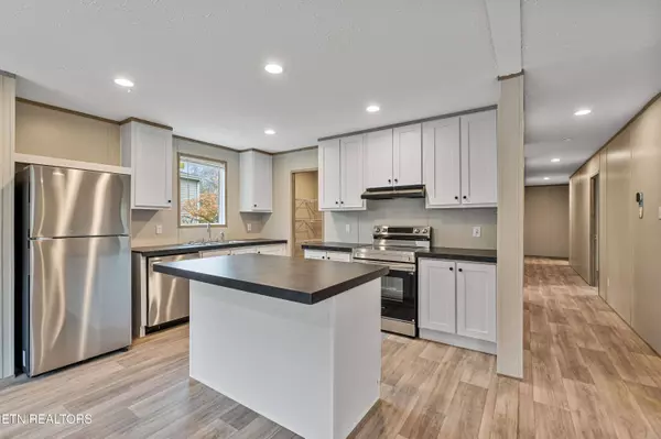 5407 Bland LN, Knoxville, TN 37920