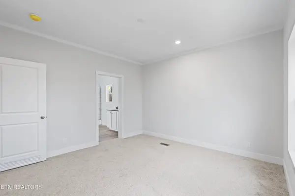 1020 Fuller Ave, Knoxville, TN 37915