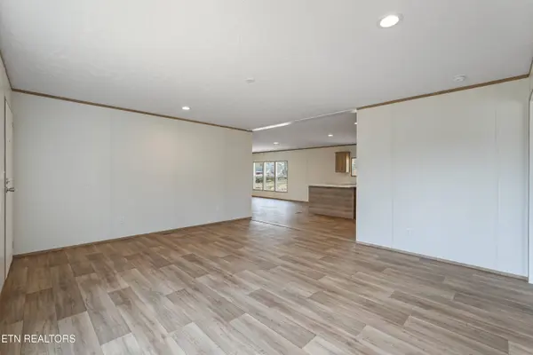 802 Arden St, Loudon, TN 37774