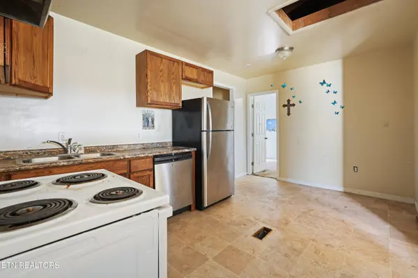 1703 Cecil Ave, Knoxville, TN 37917