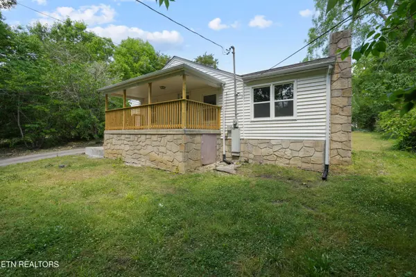 6412 Sevierville PIKE, Knoxville, TN 37920
