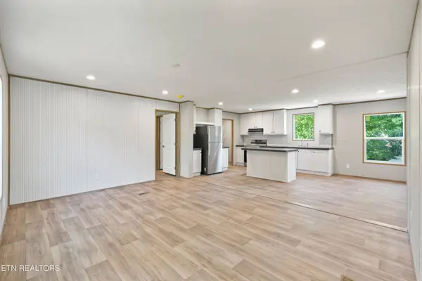 403 Mason LN, Loudon, TN 37774