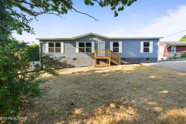 403 Mason LN, Loudon, TN 37774