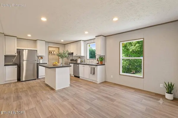 403 Mason LN, Loudon, TN 37774