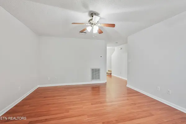 1050 Nod St, Knoxville, TN 37932