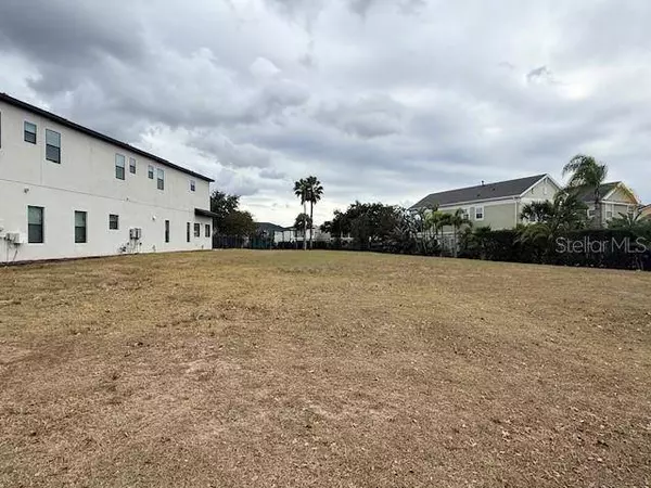 1521 EUSTON DR, Reunion, FL 34747